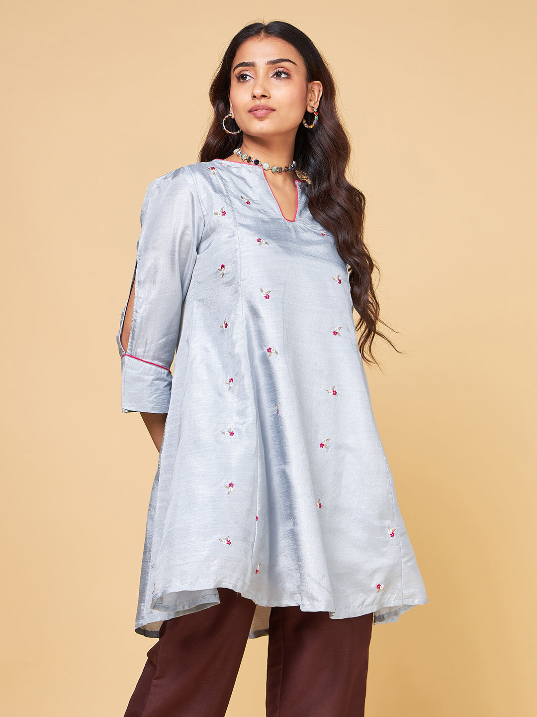 Saaki by Samantha Floral Embroidery Grey Kurta Side