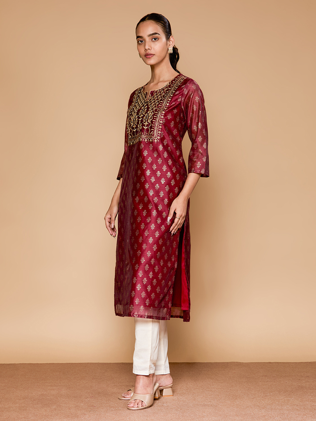 Autumn Yearn Maroon Embroidered Kurta