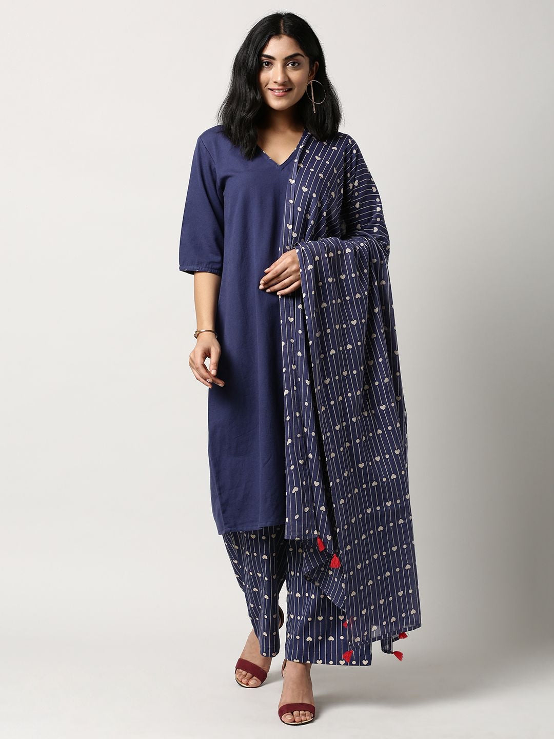 Indigo Spell Heart Motifs Kurta Set