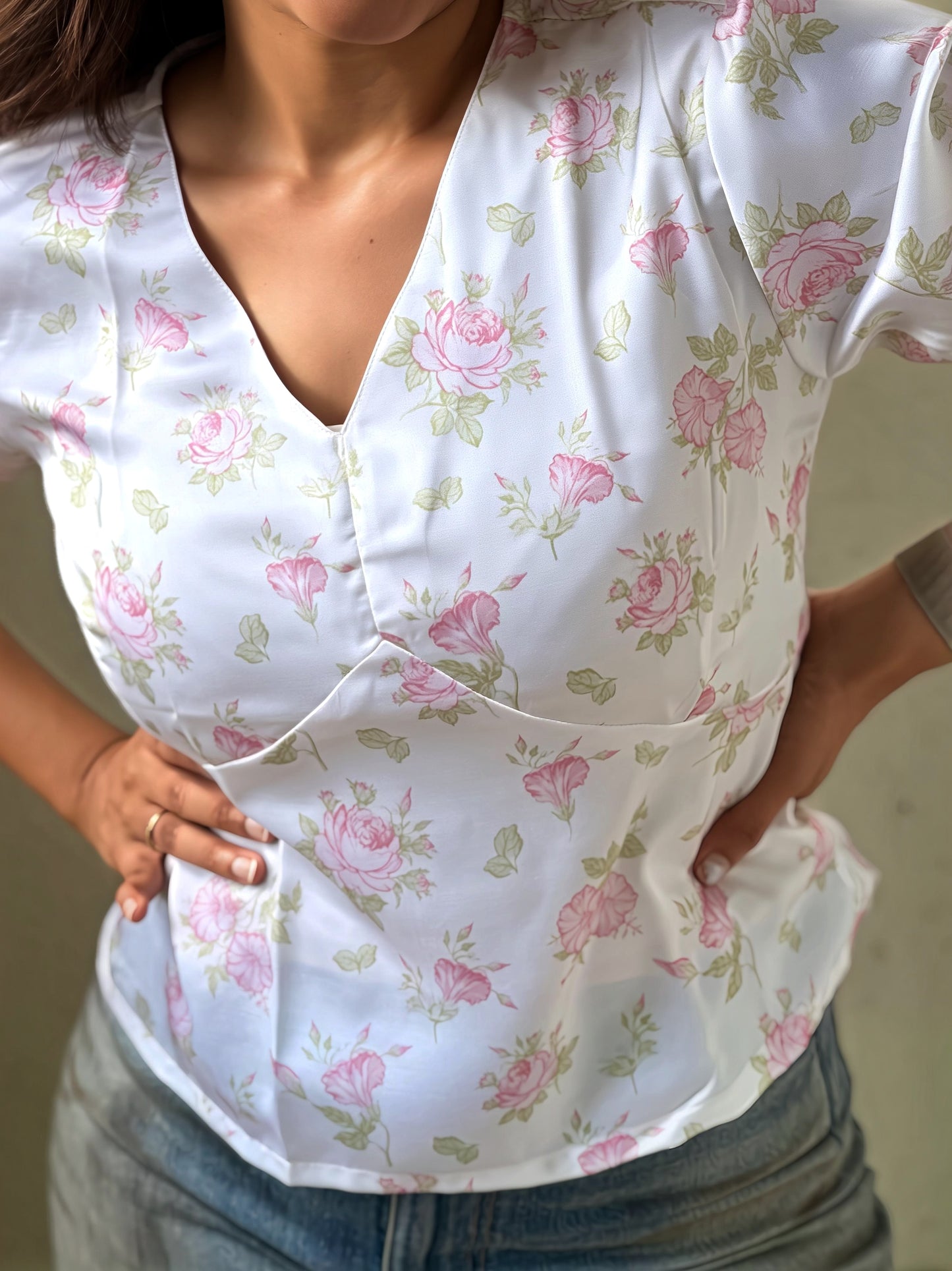 Faye Vintage Floral Printed White Top