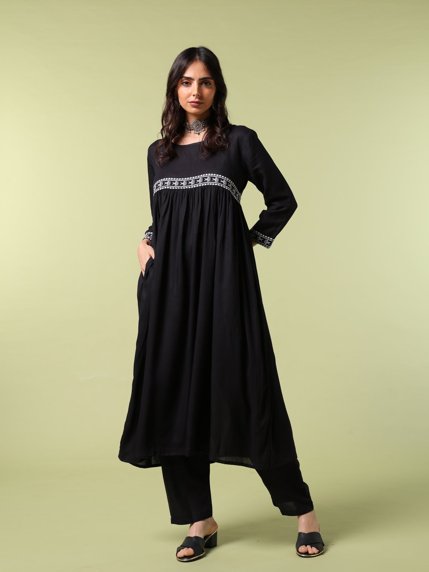 Autumn Yearn Midnight Grace Kurta