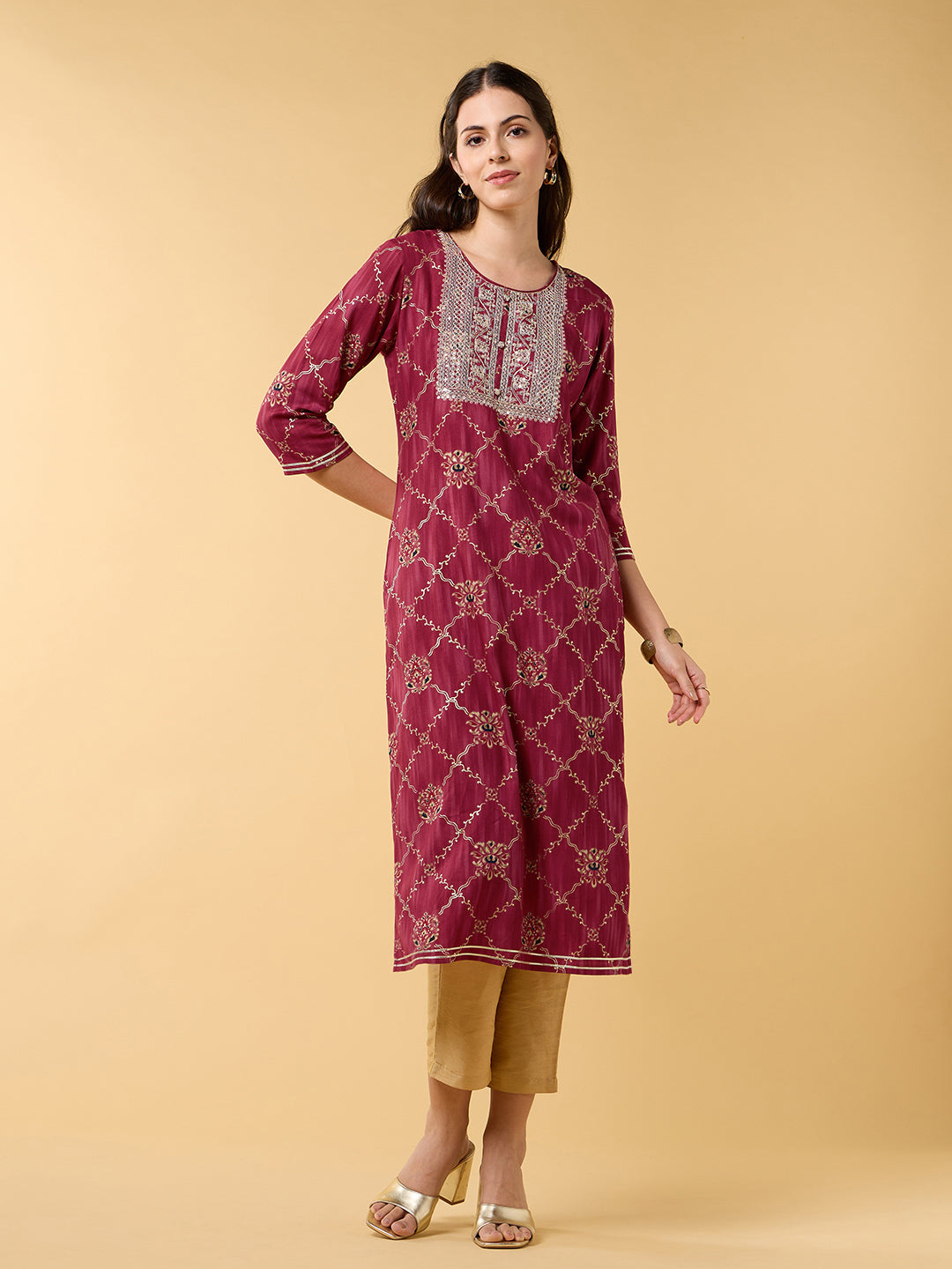 Blooming Elegance Magenta Embroidered Kurta