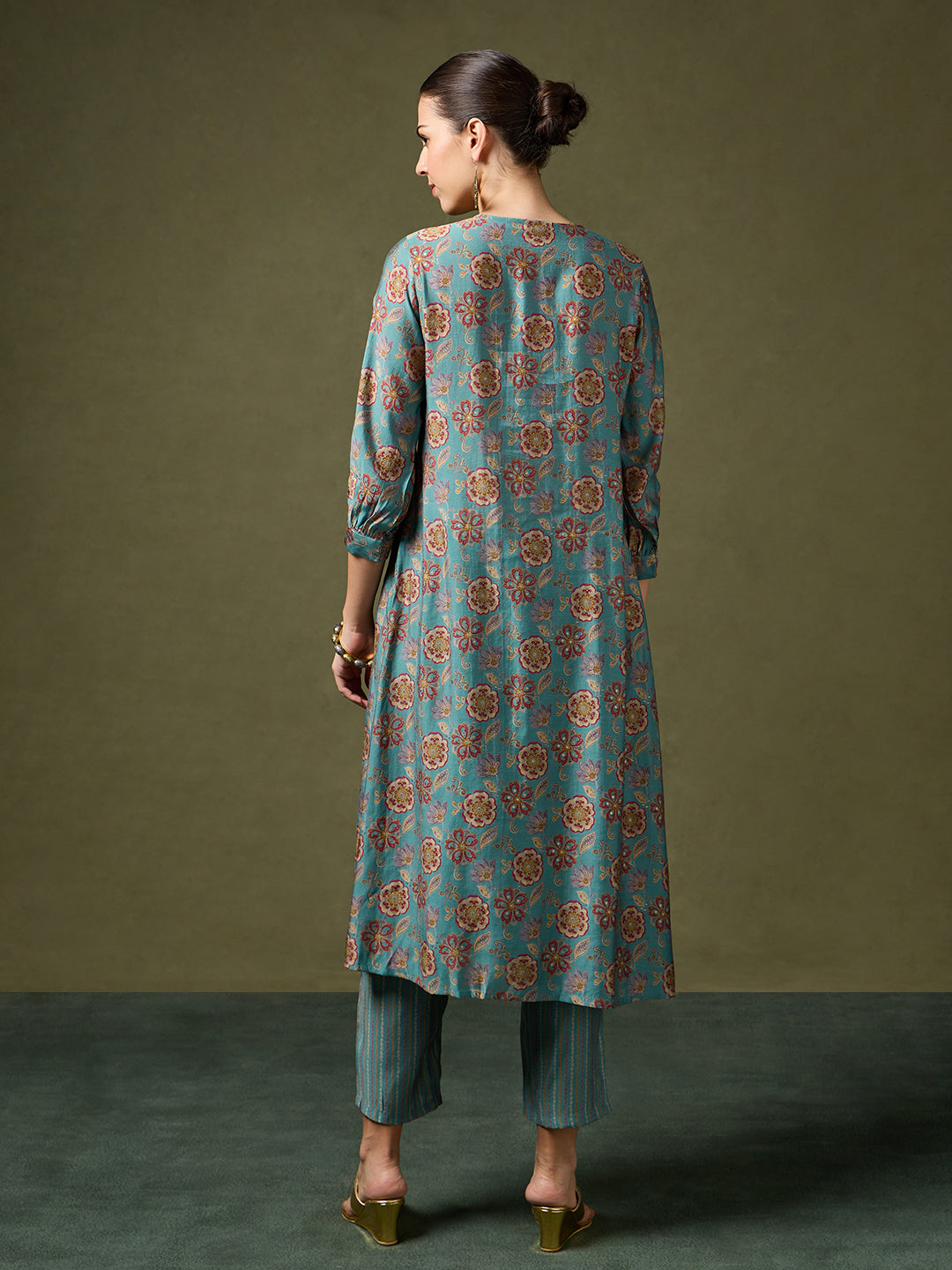 Blooming Melodies Floral Teal Kurta Set