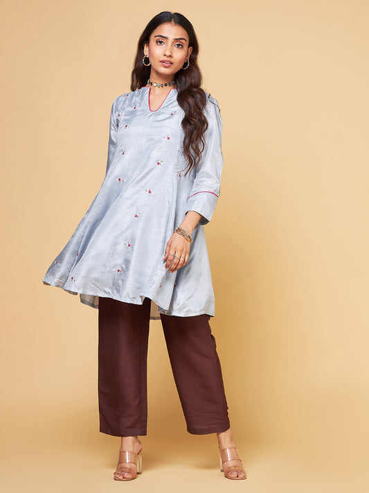 Saaki by Samantha Floral Embroidery Grey Kurta Full