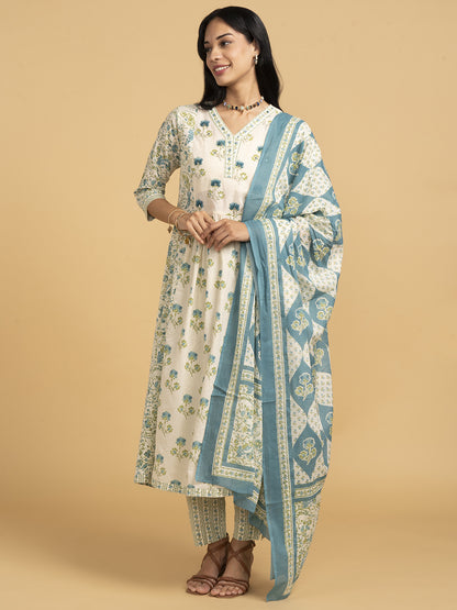 Blooming Elegance  White And Blue Kurta Set With Dupatta