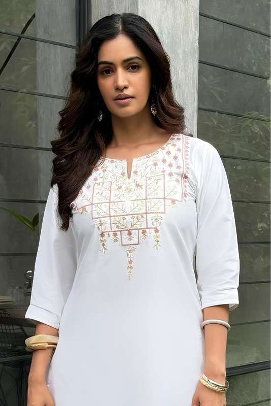 Autumn Yearn Off White Embroidered Kurta Set