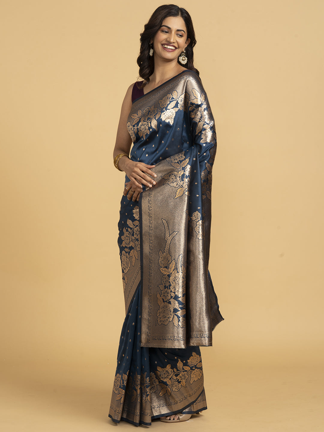 Divine Drapes Blue Motif Saree