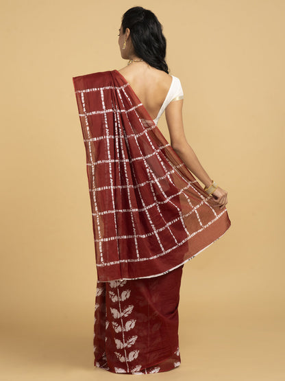 Blooming Elegance Red Printed Saree