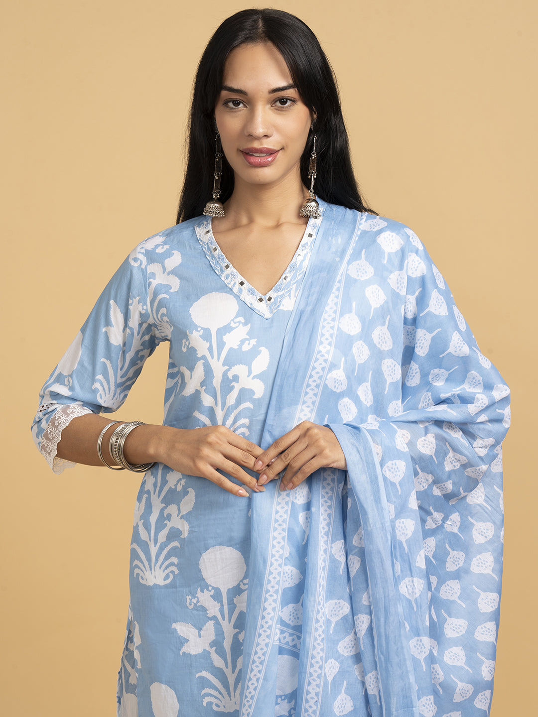 Vibrant Roots Blue Kurta Set With White Floral Print