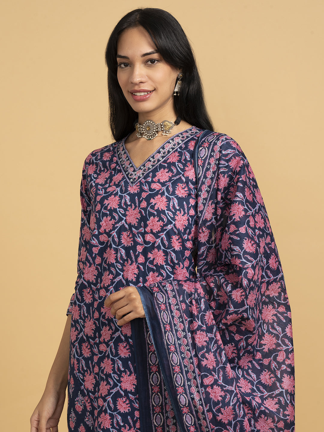 Blooming Elegance Purple Kurta Set With Pink Floral Print