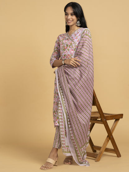 Blooming Elegance Floral Over Lap Design Pink Kurta Set With Dupatta