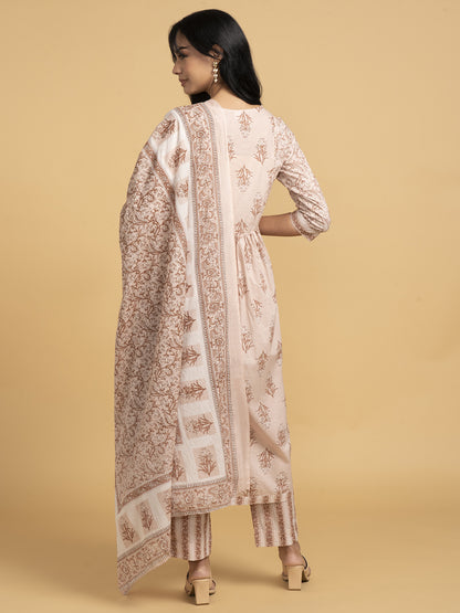 Blooming Elegance Floral Print Pink Kurta Set With Dupatta