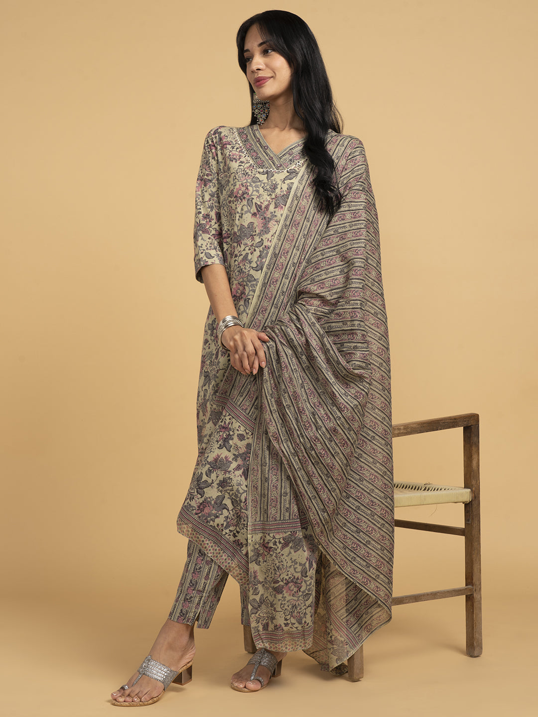 Blooming Elegance All Over Print Floral Kurta Set With Dupatta