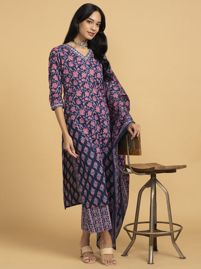 Blooming Elegance Purple Kurta Set With Pink Floral Print