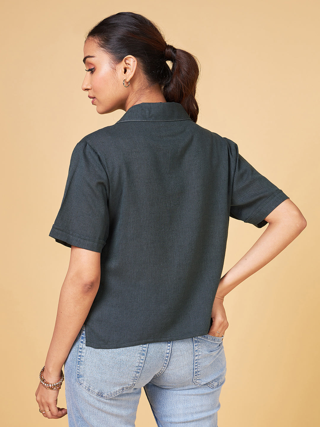 Echoes of Bliss charcol Crop Shirt