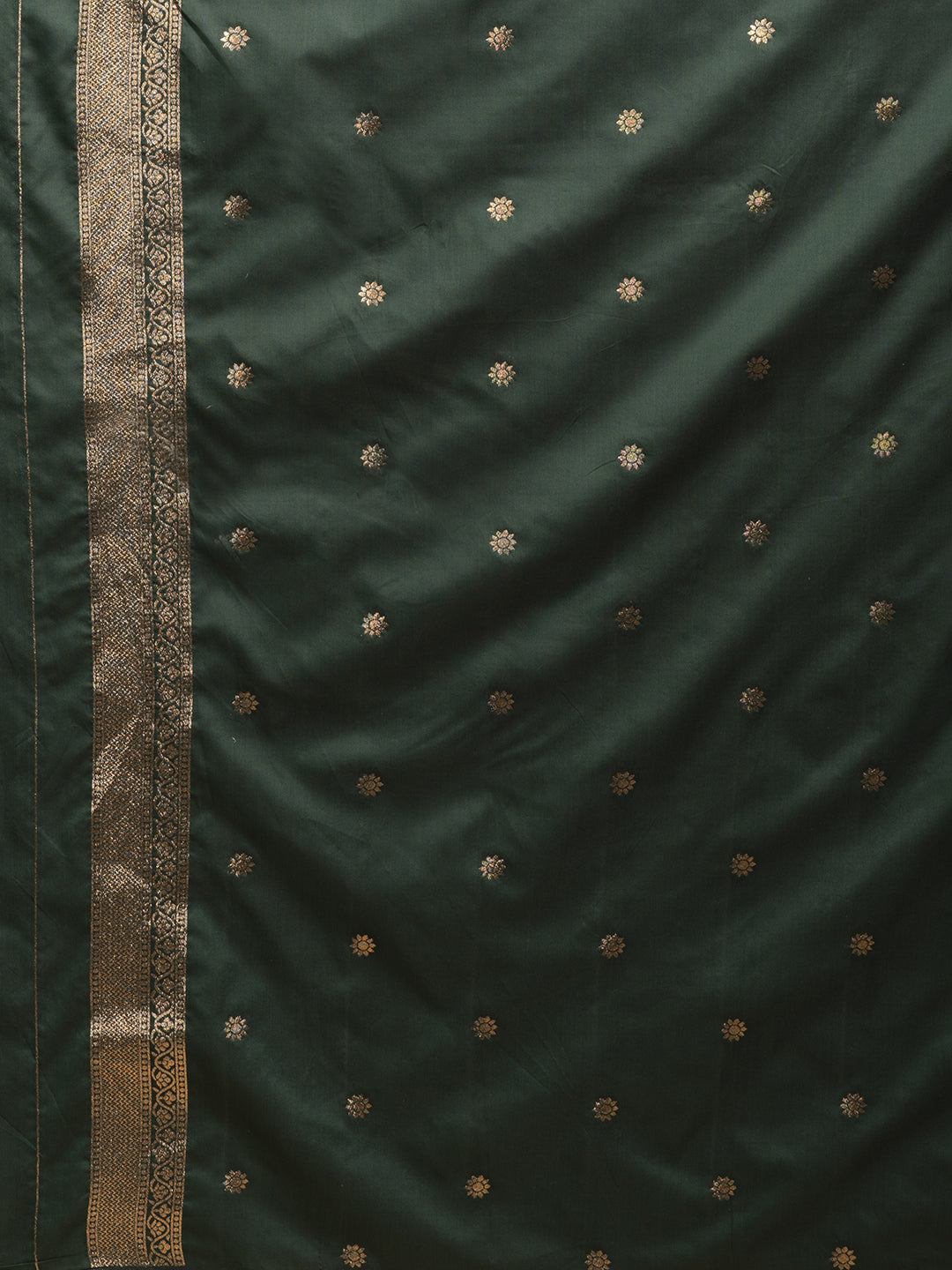 Divine Drapes Green Motif Saree