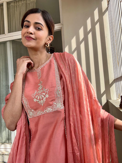 Autumn Yearn Pink Kurta Set