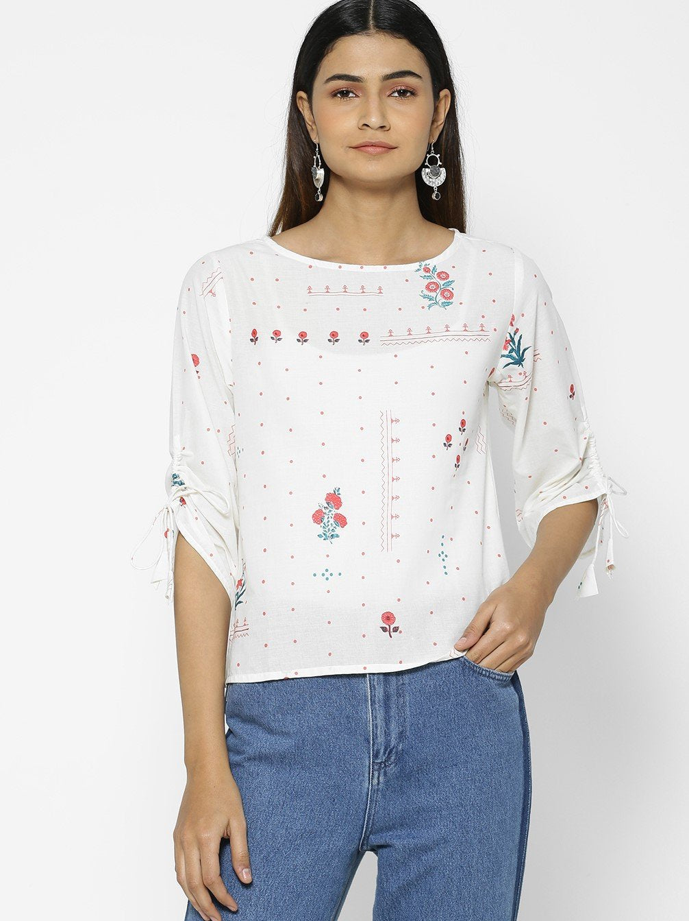 Off_White_Floral_Printed_Top_Front_Full_Shot_2 (4748502204501)