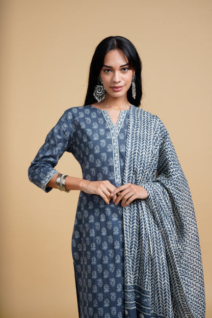 Blooming Elegance Grey All Over Print Kurta Set With Dupatta