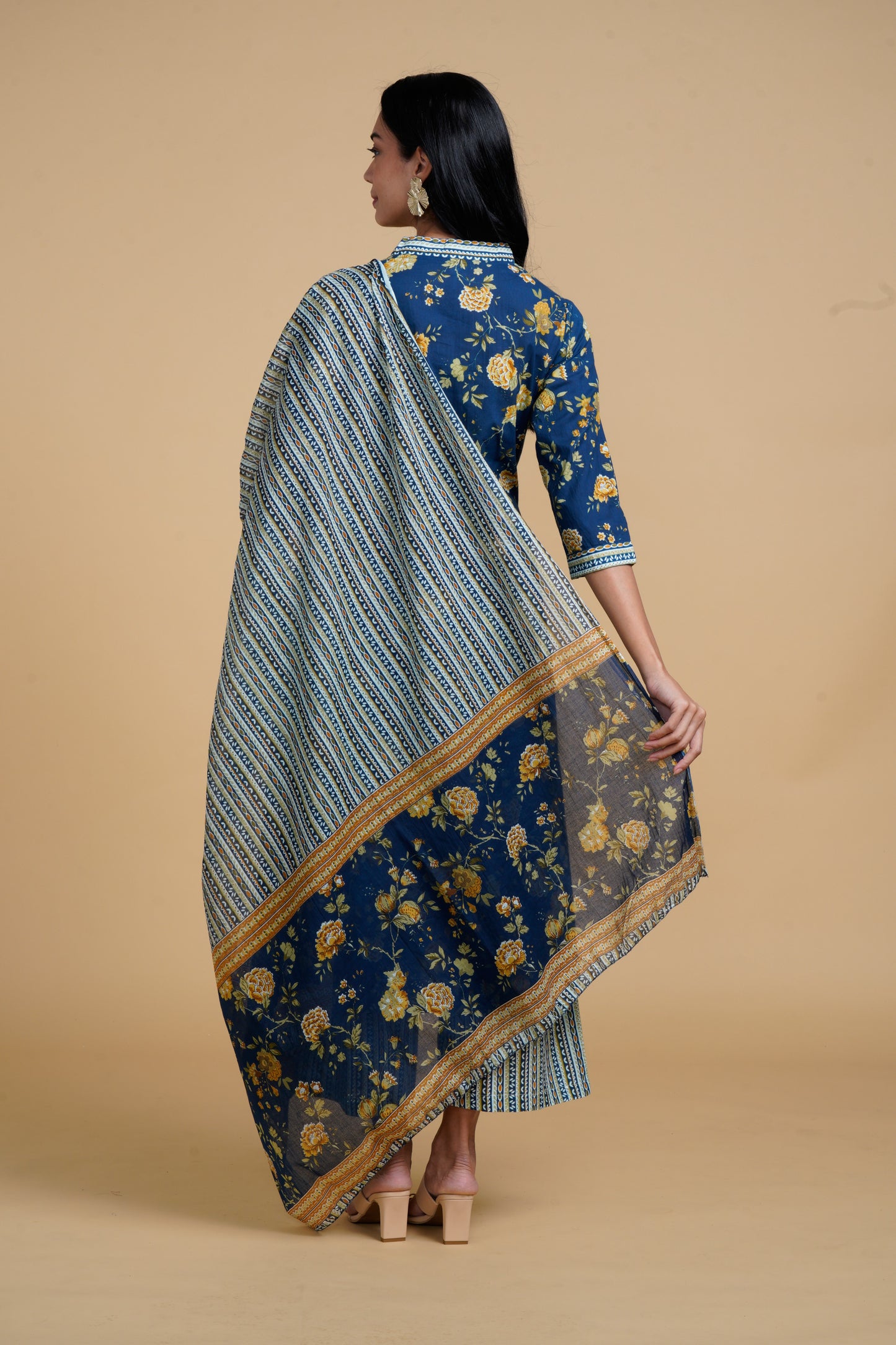 Blooming Elegance Navy Blue Kurta Set With Yellow Floral Print