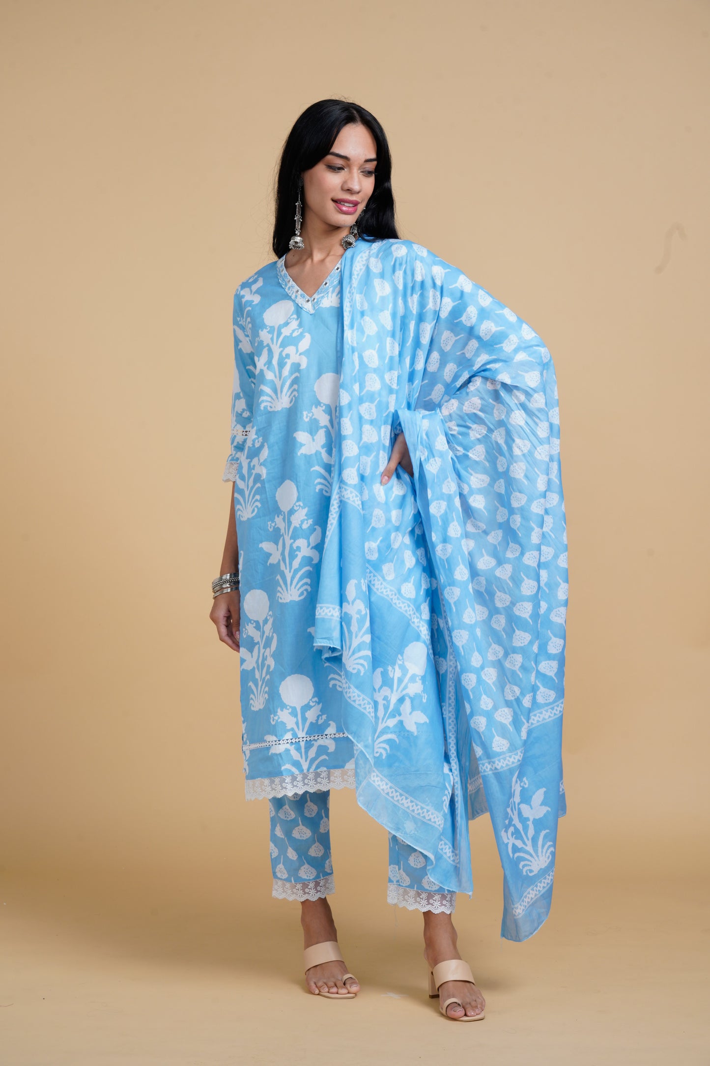 Vibrant Roots Blue Kurta Set With White Floral Print