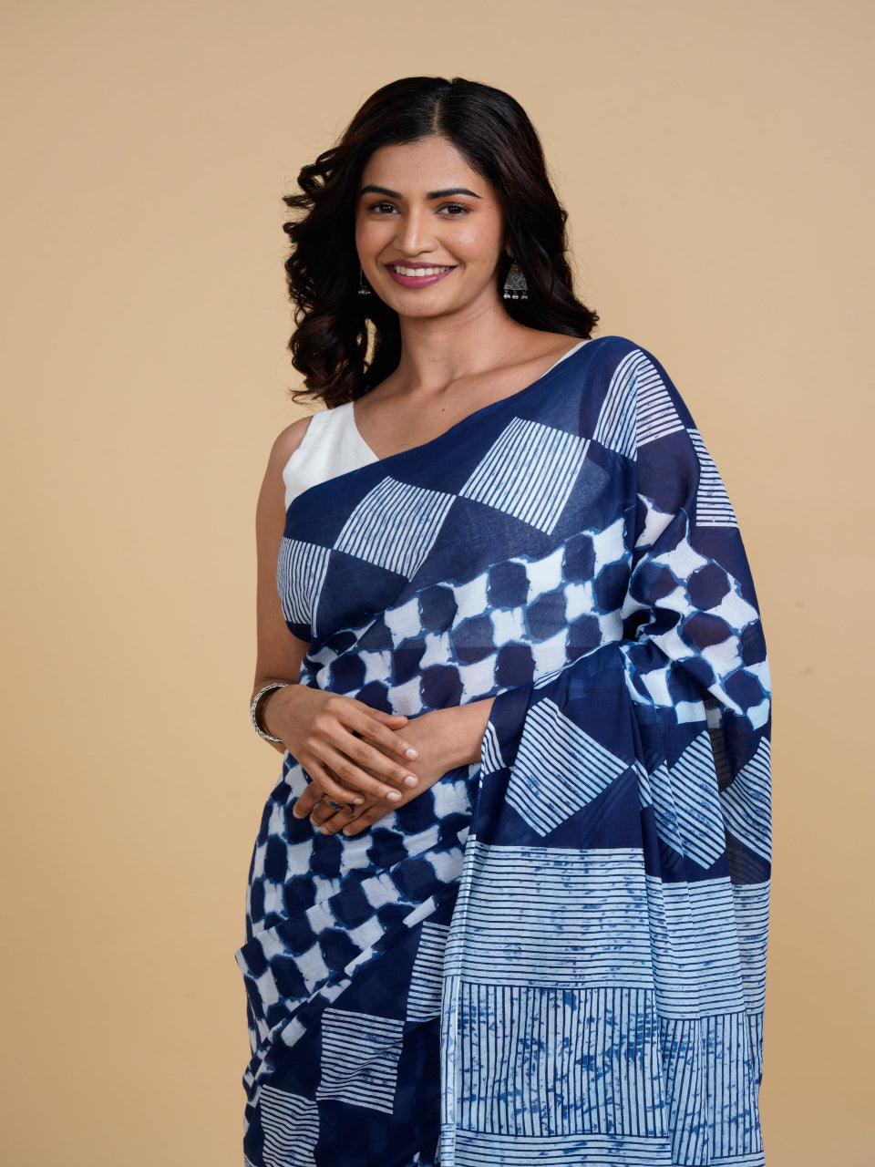 Blooming Elegance Indigo Printed Saree