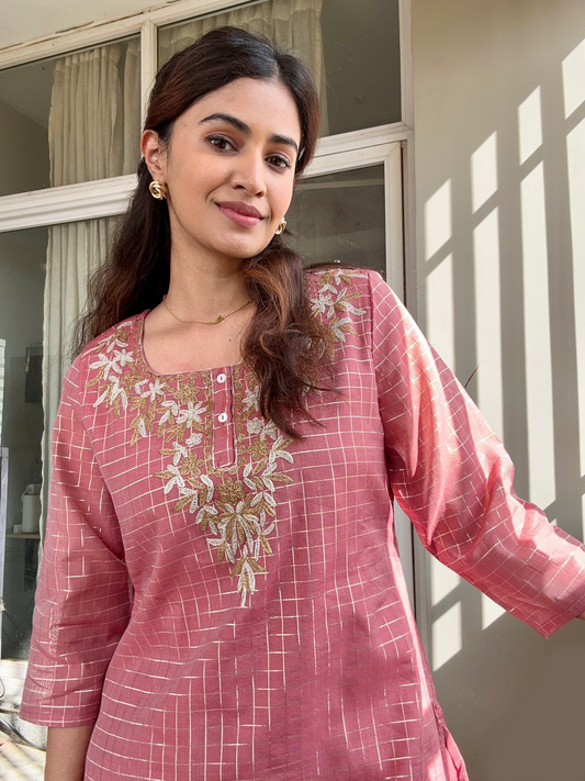 Autumn Yearn Pink Embroidered Kurta