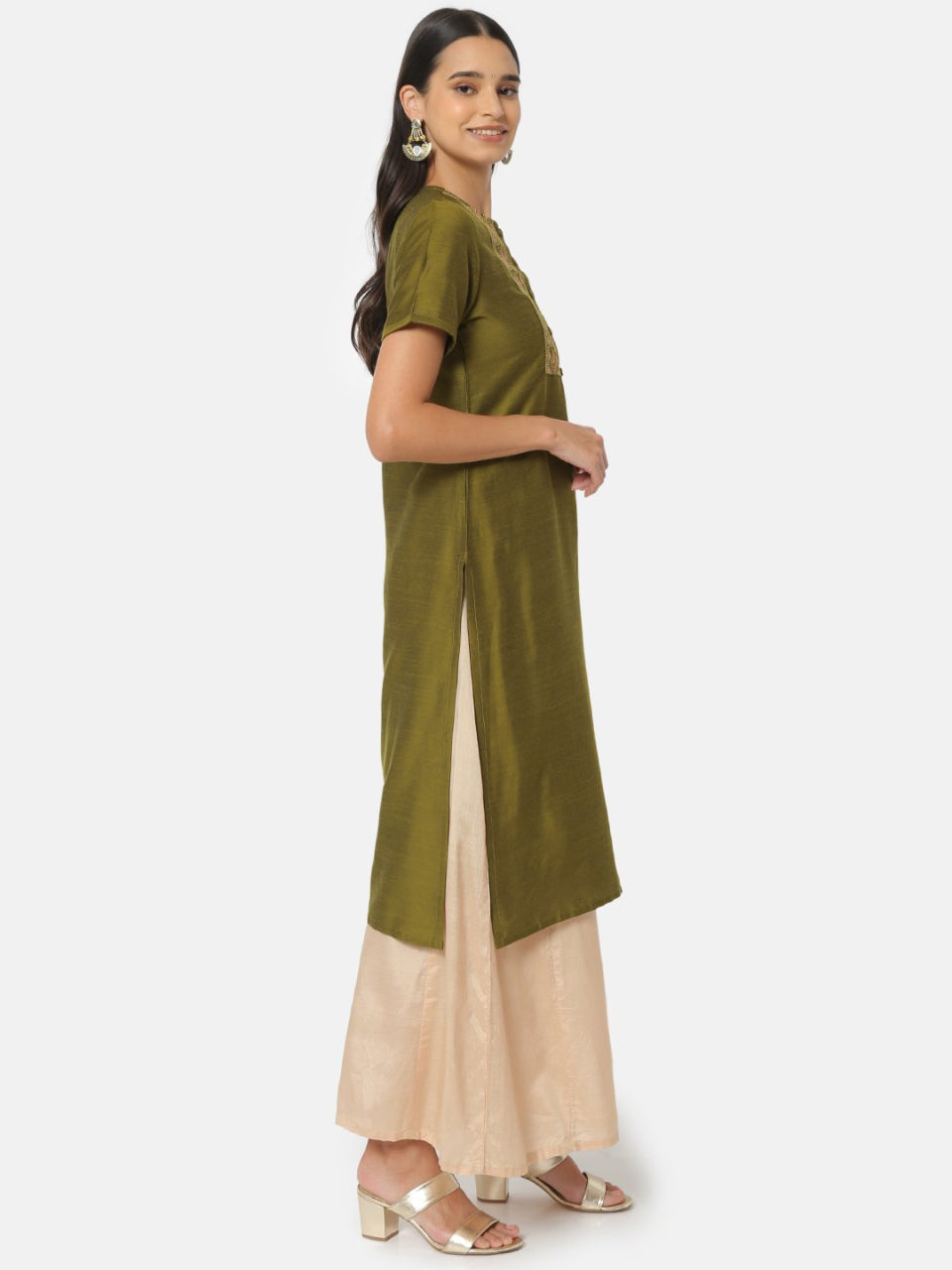 Green_Embroidered_Kurta_Front_Full_Shot_2 (6595633414313)