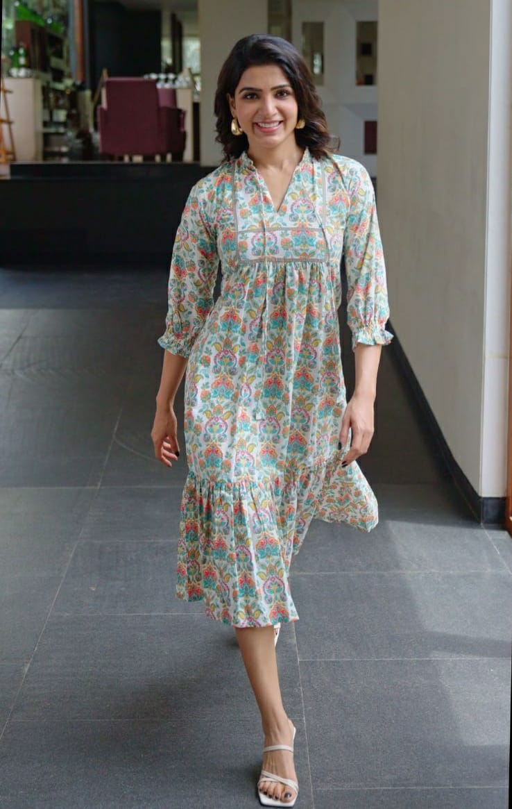 Pin by daarshini jeevan on Samantha pics | Designer dresses casual,  Chudidar designs, Navy cocktail dress